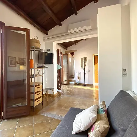 Solemar Sicilia - Casa Ernesto Santa Flavia
